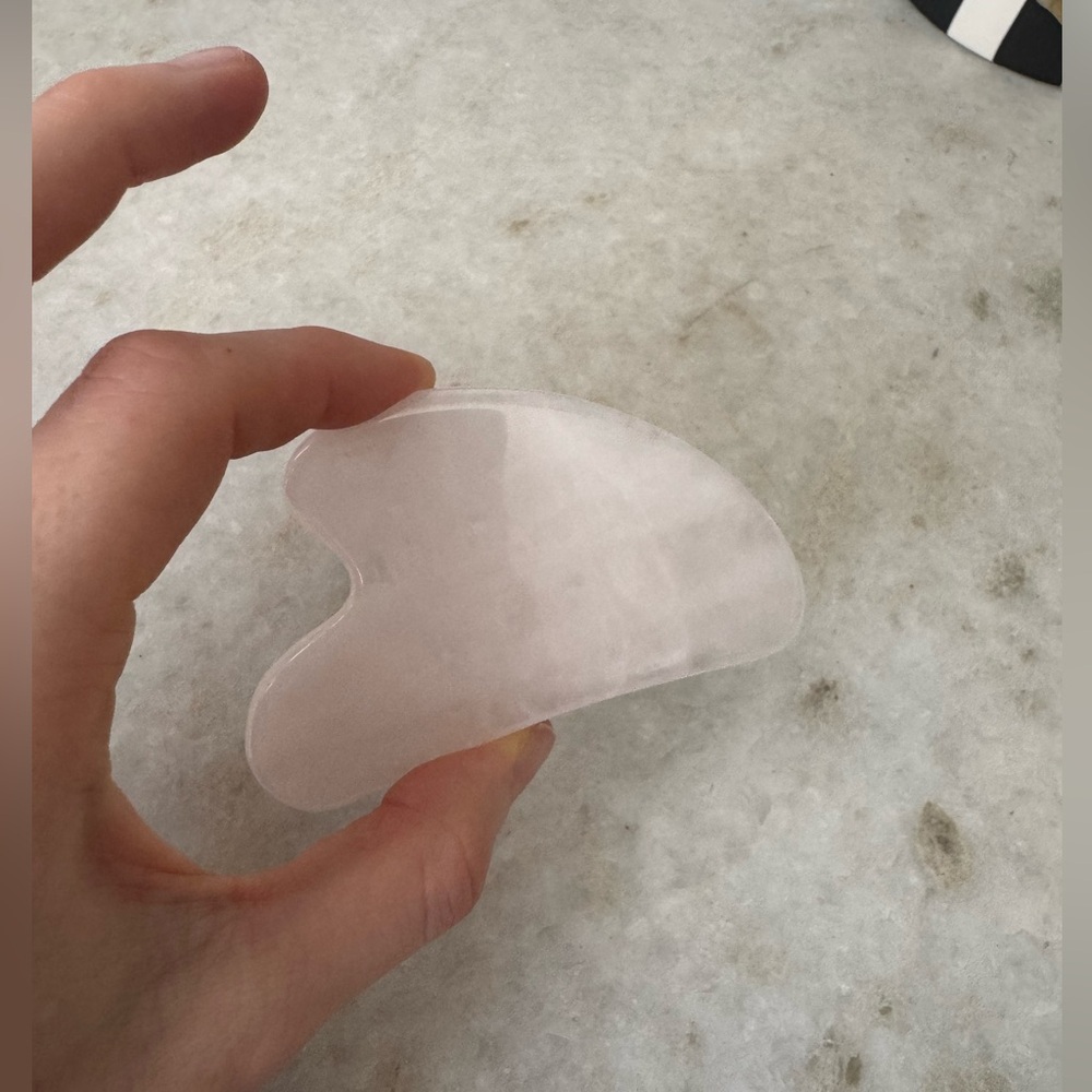 Rose Quartz Gua Sha Facial Tool - Picture 7 of 7